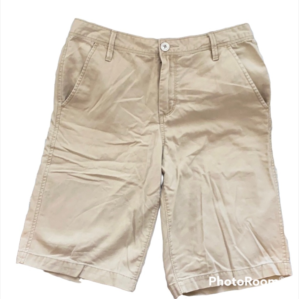 Boy’s size 18 Calvin Klein light corduroy shorts